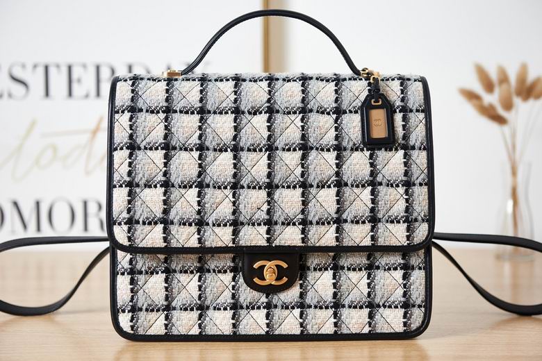 Chanel Bag backpackAS366205 31.5X31X9cm