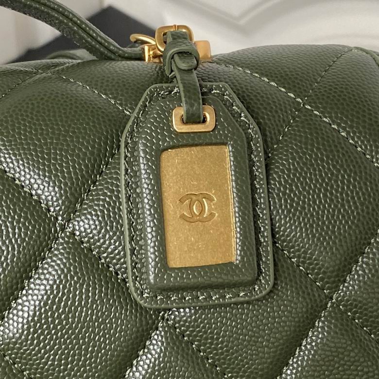 Chanel Bag backpackAS366207 31.5X31X9cm