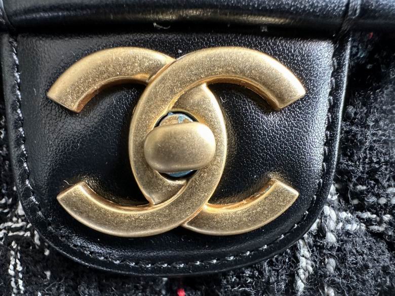 Chanel Bag backpackAS366210 31.5X31X9cm