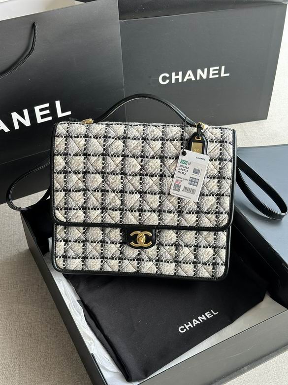 Chanel Bag backpackAS366211 31.5X31X9cm