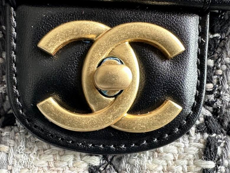 Chanel Bag backpackAS366211 31.5X31X9cm