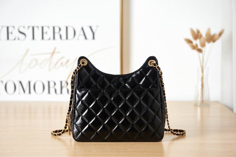 Chanel Bag HOBO369001 21.5X22.5X7cm