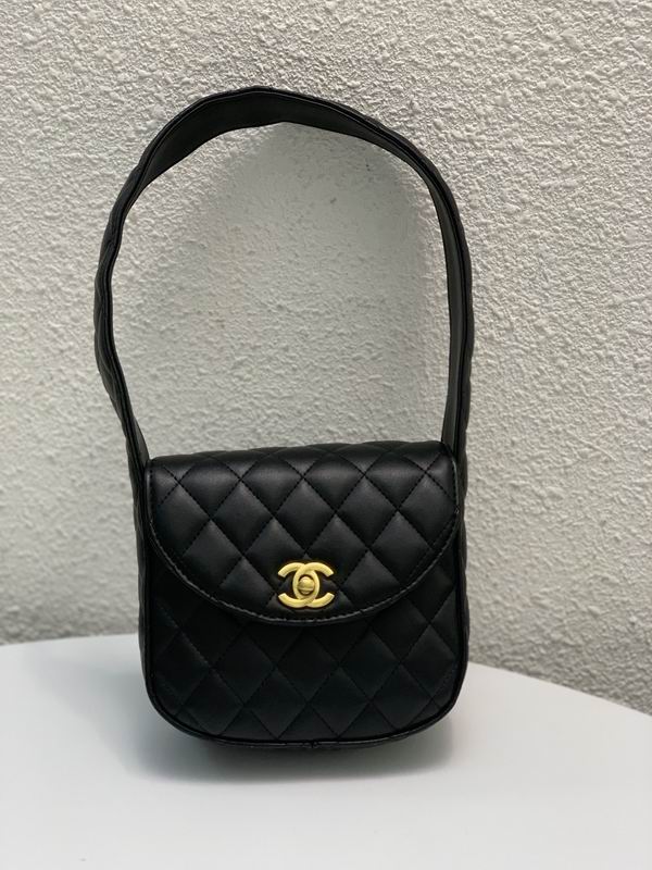 Chanel Bag Coco Handle vintage 2087 17X14.5X7cm CN