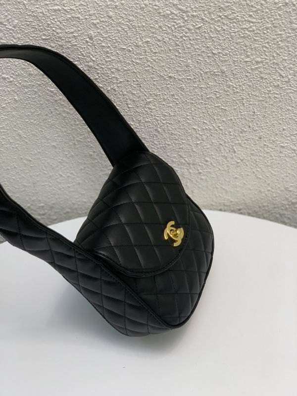 Chanel Bag Coco Handle vintage 2087 17X14.5X7cm CN