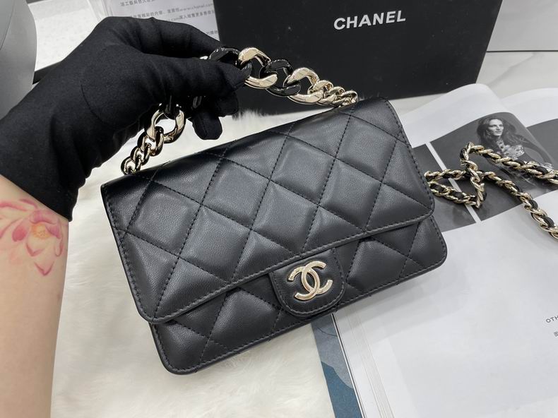 Chanel Bag Chanel 19AP2377 19 cm al