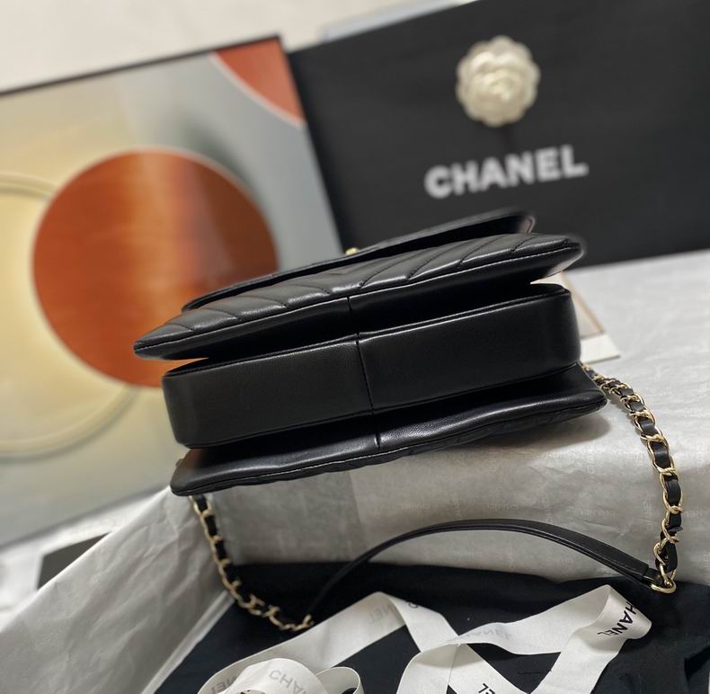 Chanel Bag Coco Handle 627800 25x12x17 cm al