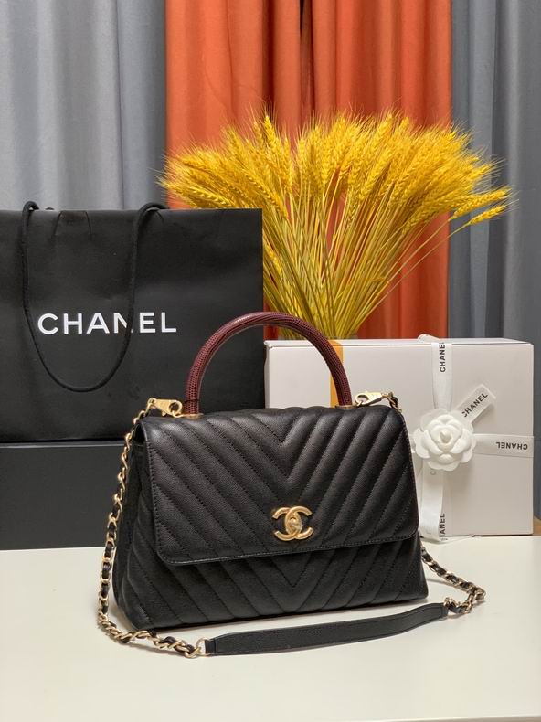 Chanel Bag Coco Handle 628158 28cm al