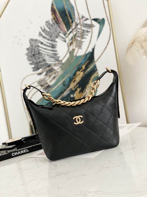 Chanel Bag Gabrielle 632953 28x17x9 cm al