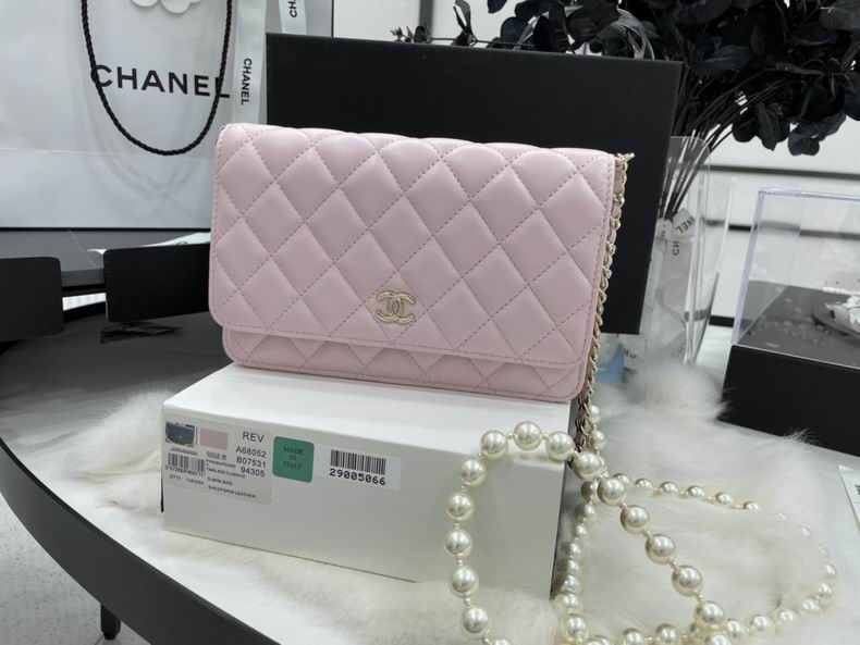 Chanel Bag Wallets on Chain A68052 12.5x19.2x3.5 cm al