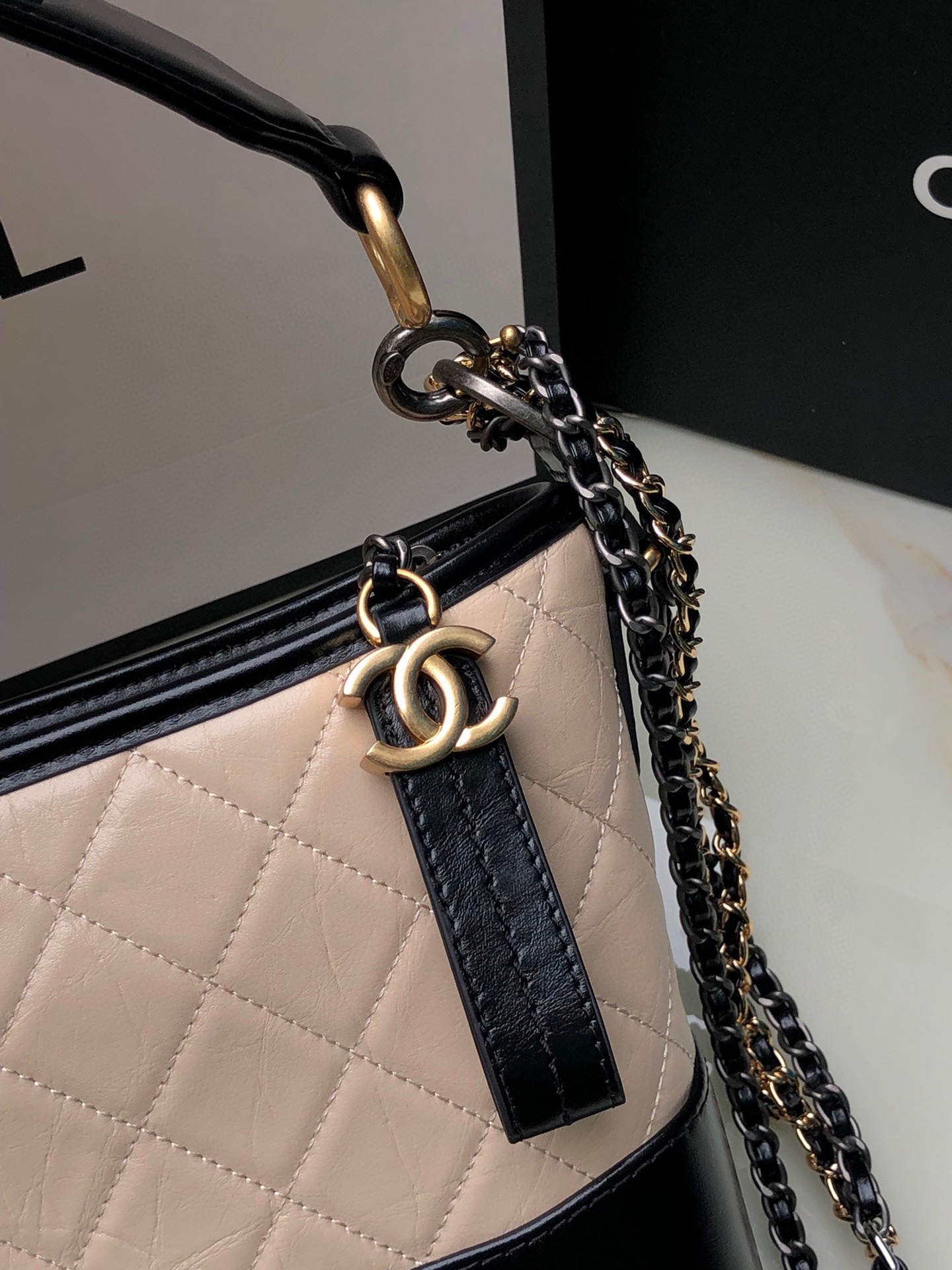 Chanel Bag Gabrielle AS1582 25 cm al