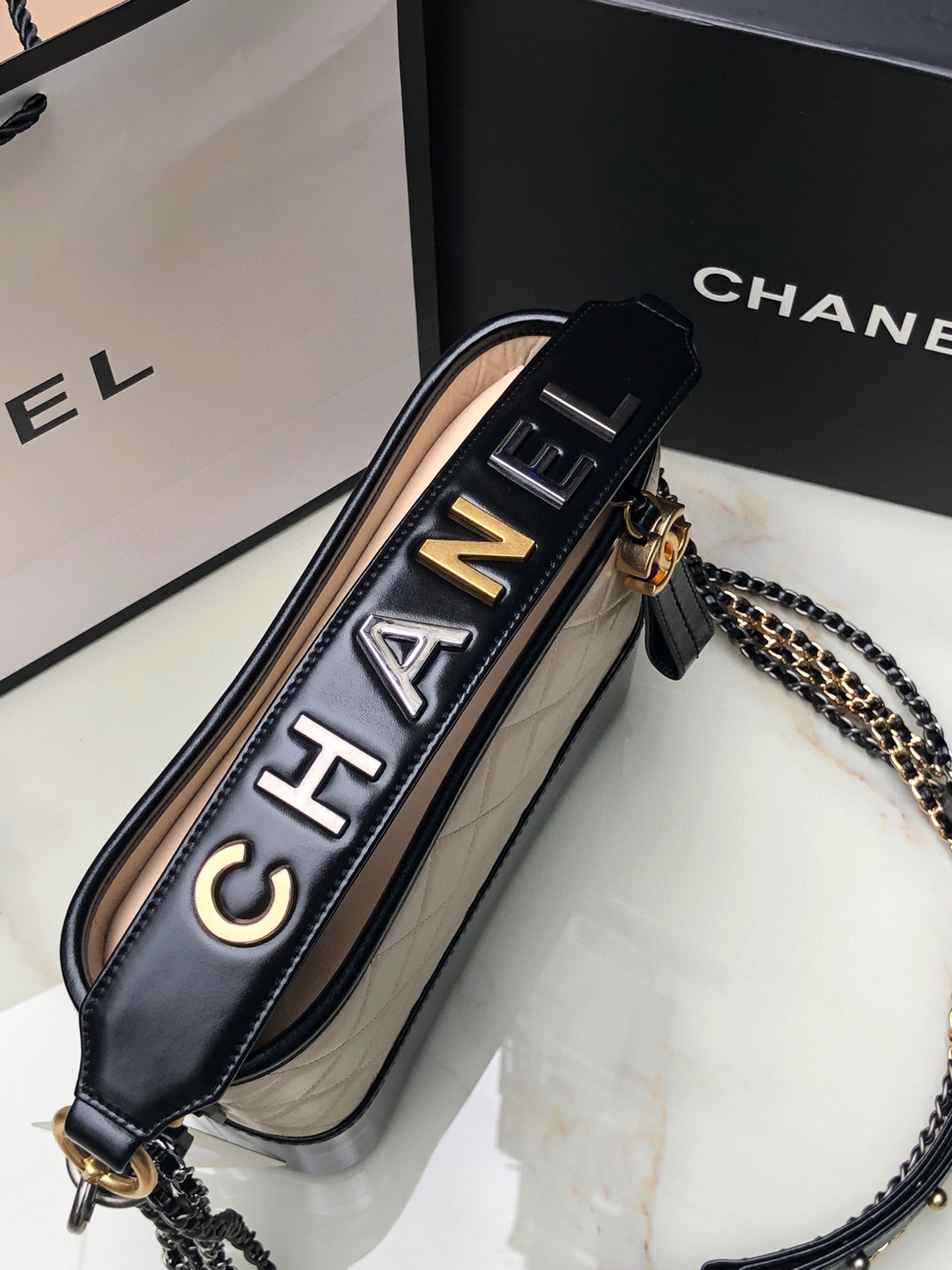 Chanel Bag Gabrielle AS1582 25 cm al