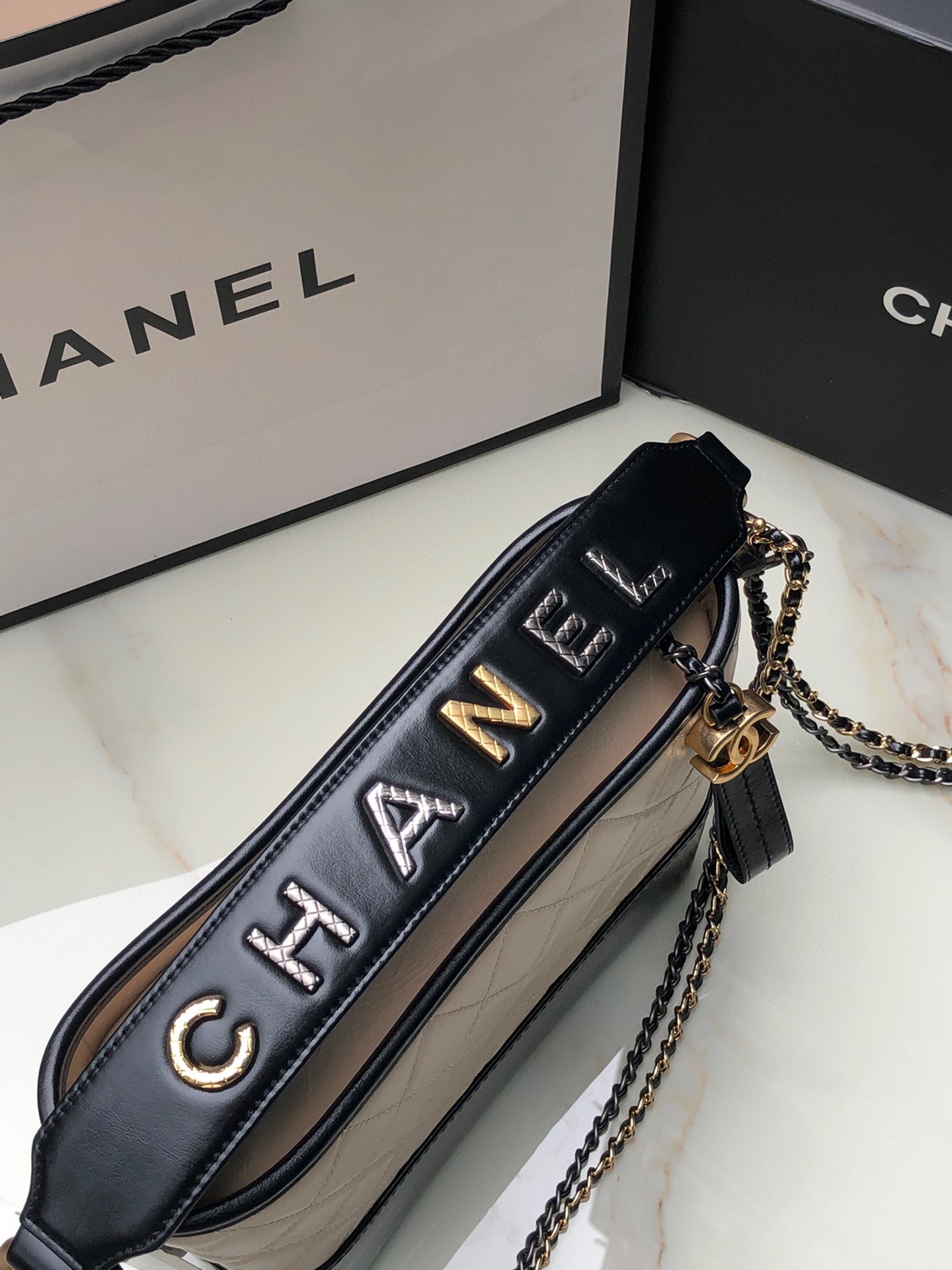 Chanel Bag Gabrielle AS1582 25 cm al