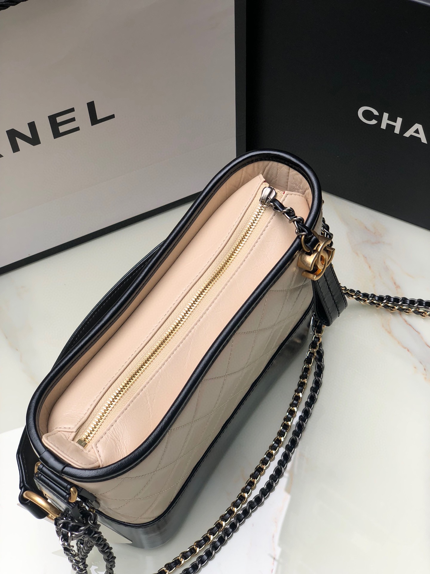 Chanel Bag Gabrielle AS1582 25 cm al