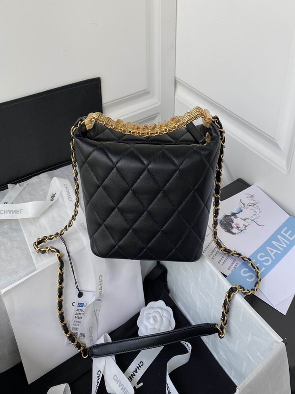 Chanel Bag Gabrielle AS3242 18X21X12CM al