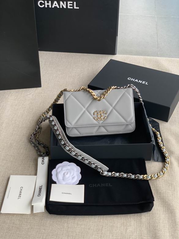 Chanel Bag Chanel 19AP0957 19x12x5cm AL