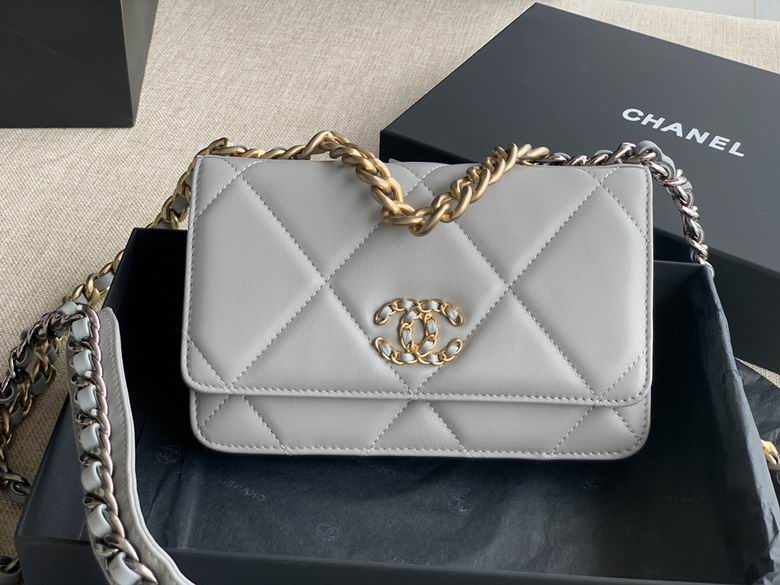 Chanel Bag Chanel 19AP0957 19x12x5cm AL