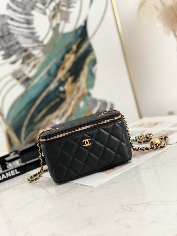 Chanel Bag Beauty s8113801 16x9.5x8cm