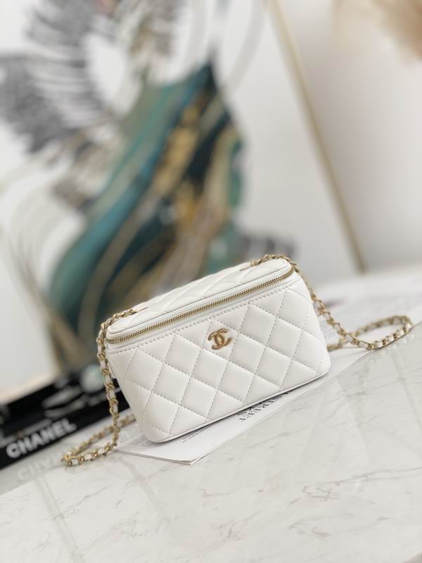 Chanel Bag Beauty s8113804 16x9.5x8cm