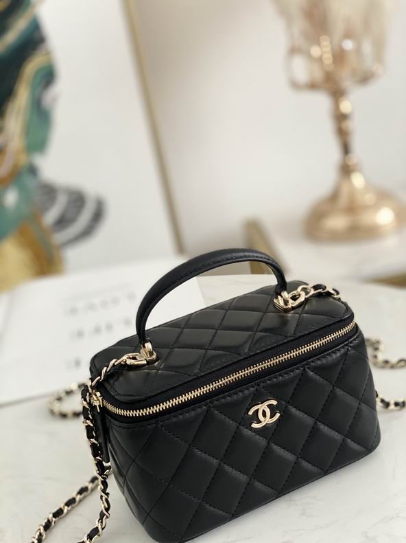 Chanel Bag Beauty s81190 0284902 9.5x17x8cm