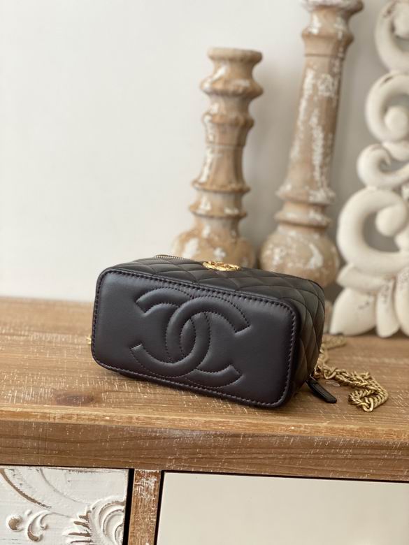 Chanel Bag Beauty s8122201 16.5cm