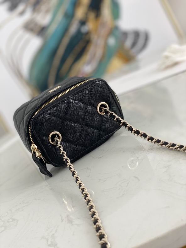 Chanel Bag Beauty s81340 11x8.5x7cm