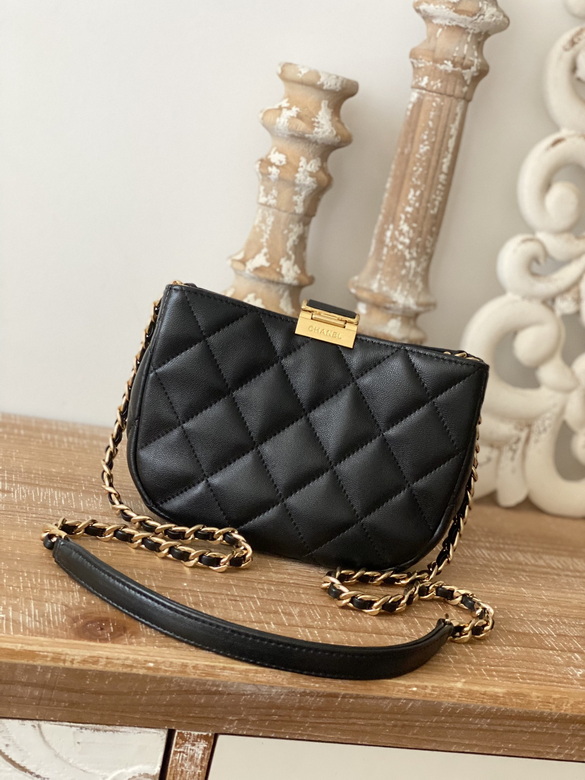 Chanel Bag Gabrielle 823210 12.5X19X6.5cm AL