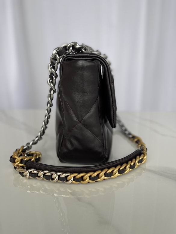 Chanel Bag Chanel 19879646 30cm AL