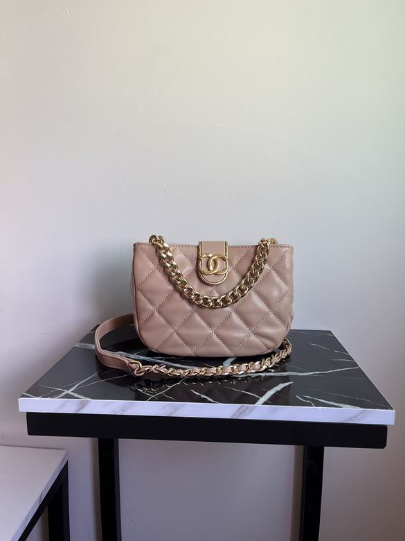 Chanel Bag Gabrielle 880784 12.5x19x6.5cm AL