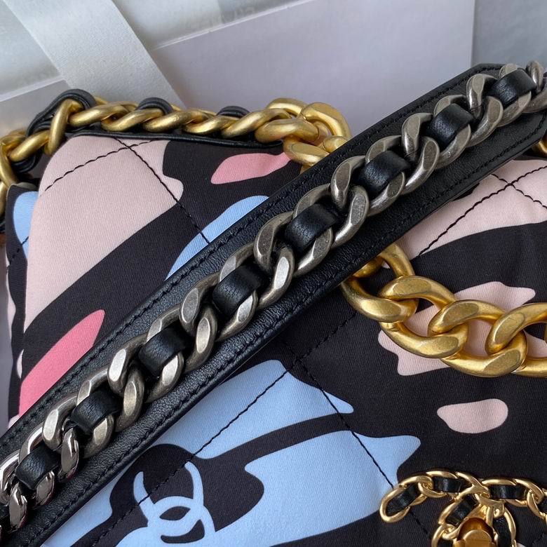 Chanel Bag Wallets on Chain 26X30cm 051208 BL