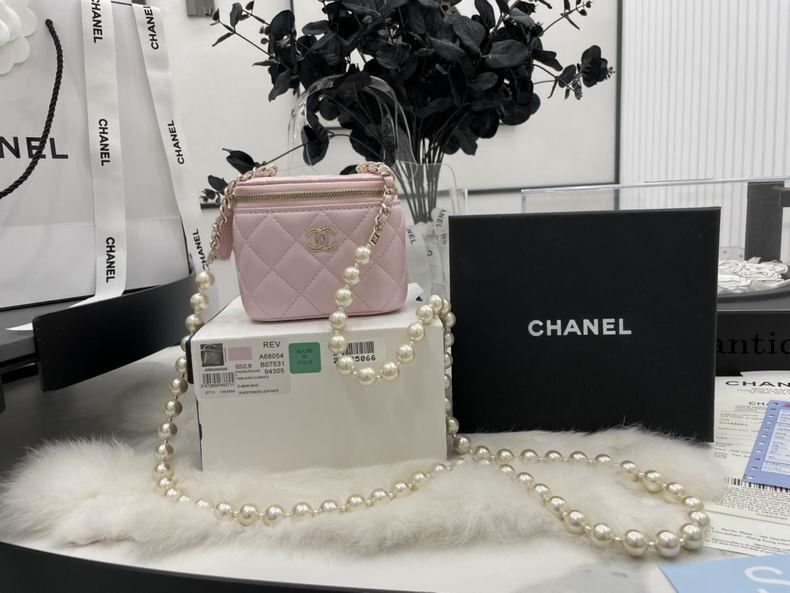 Chanel Bag Beauty sA6805403 8.5x11x7cm