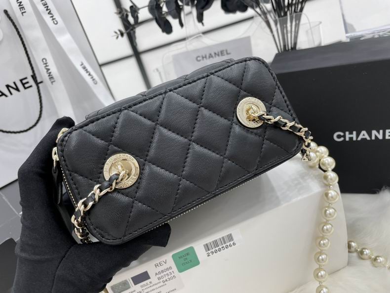 Chanel Bag Beauty sA68066 9.5x17x8