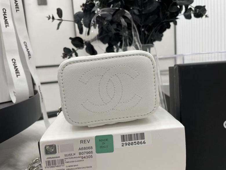 Chanel Bag Beauty sA6806802 11X8.5X7cm