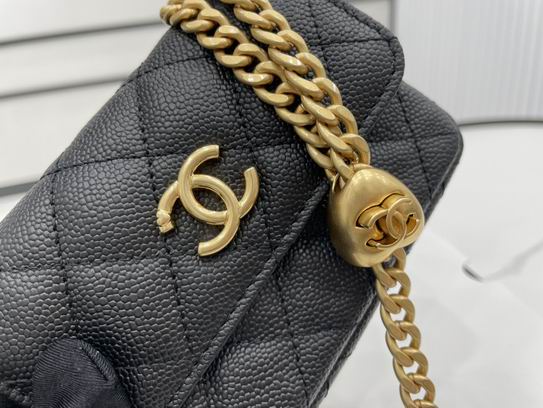 Chanel Bag Chain A6812801 32X7.5X19cm