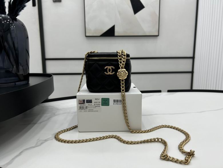 Chanel Bag Beauty sA6813904 10X8.5cm