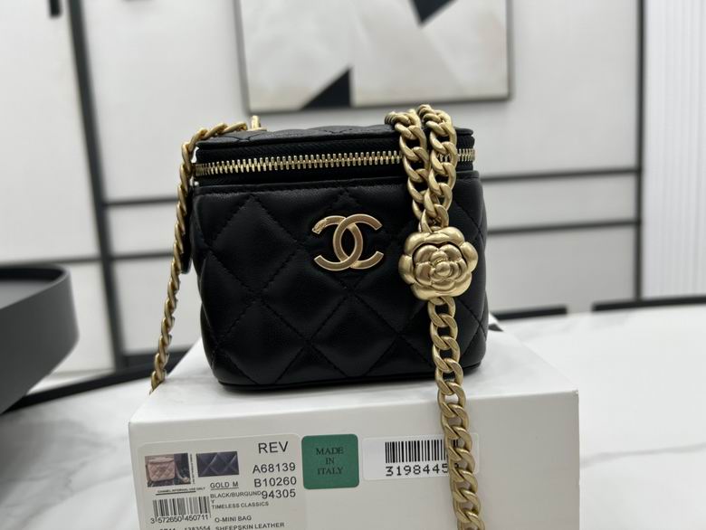 Chanel Bag Beauty sA6813904 10X8.5cm