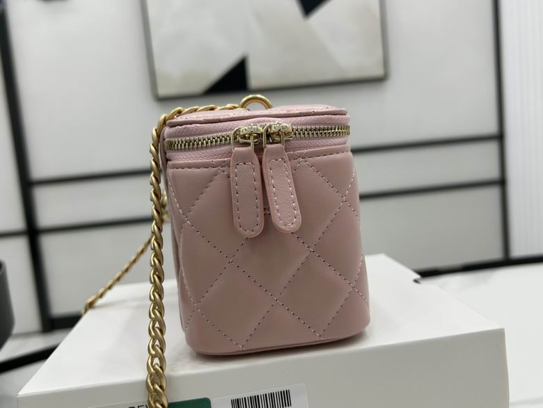 Chanel Bag Beauty sA6814001 17cm