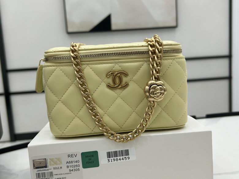 Chanel Bag Beauty sA6814002 17cm