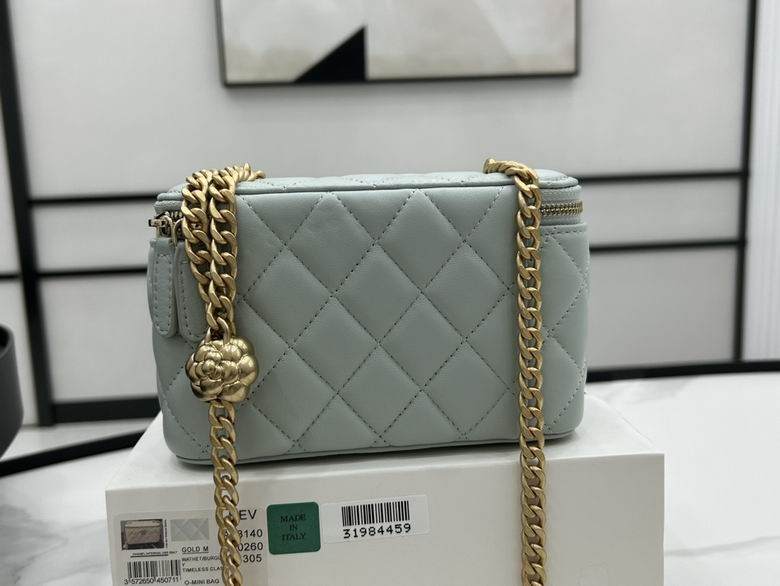 Chanel Bag Beauty sA6814003 17cm