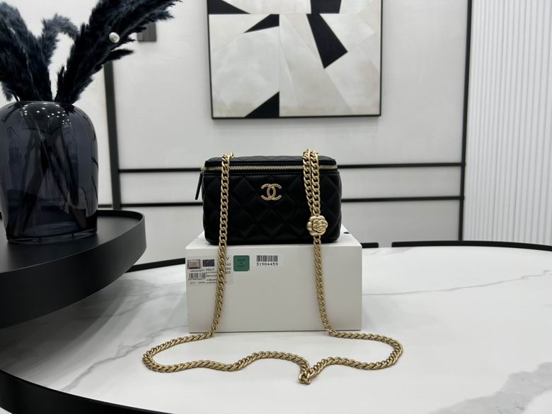 Chanel Bag Beauty sA6814004 17cm