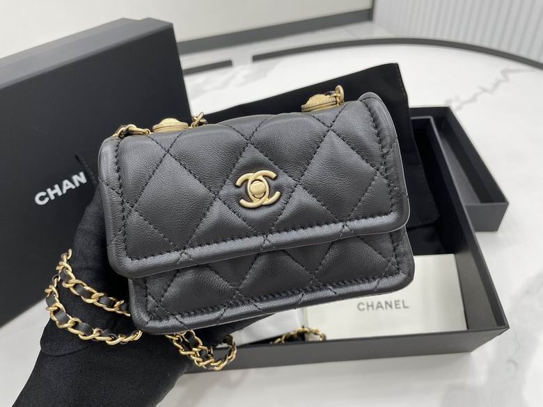 Chanel Bag Chain AP1664 13.5X9.4X4.5cm