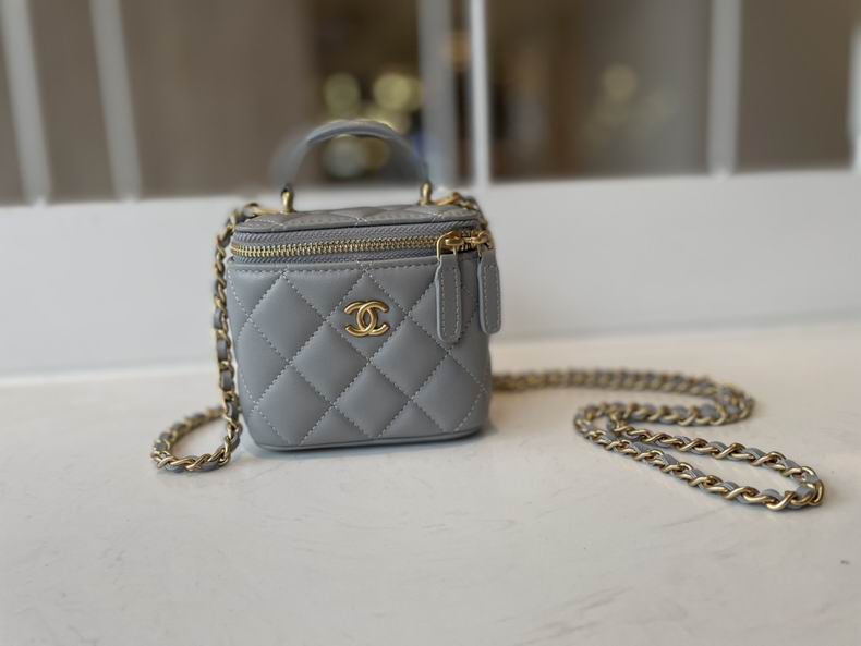 Chanel Bag Beauty sAP219808 11x8.5x7cm