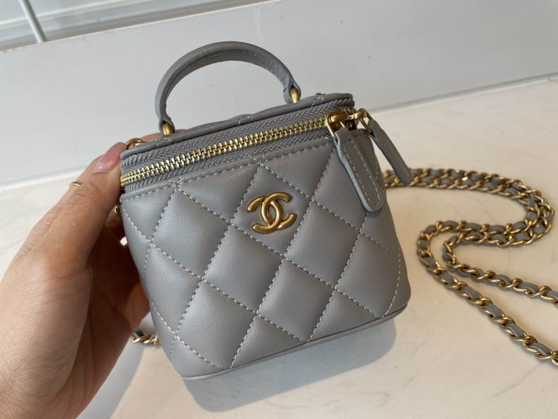 Chanel Bag Beauty sAP219808 11x8.5x7cm