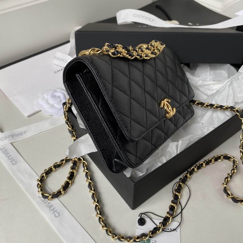 Chanel Bag Chain AP301901 19X12X3.5cm