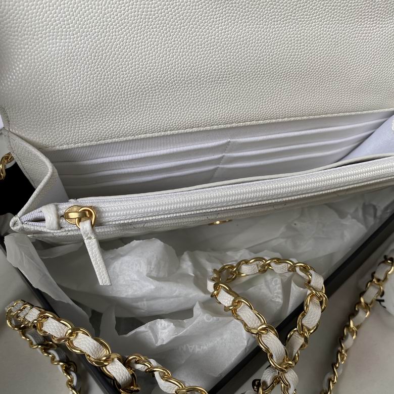 Chanel Bag Chain AP301902 19X12X3.5cm