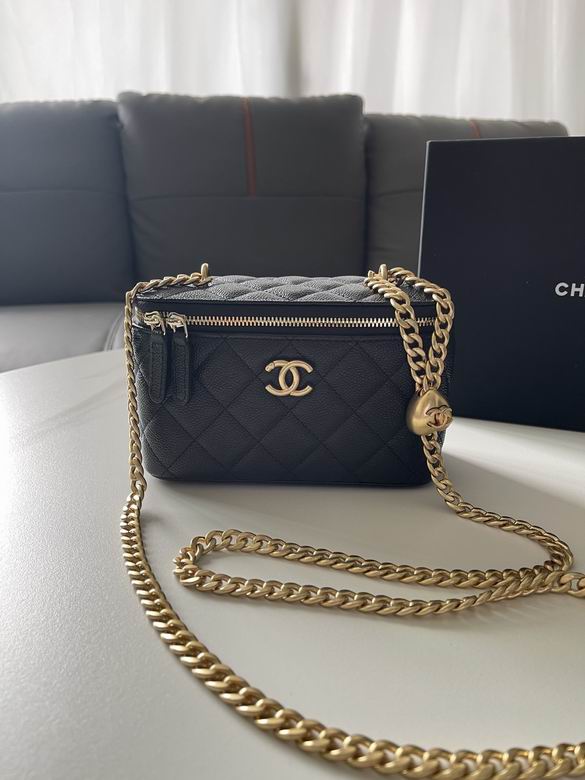 Chanel Bag Beauty sAP320402 8.5X11X7cm