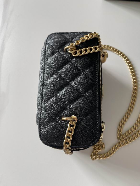 Chanel Bag Beauty sAP320402 8.5X11X7cm