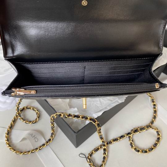 Chanel Bag Chain AP3240 12.3X19.2X3.5cm