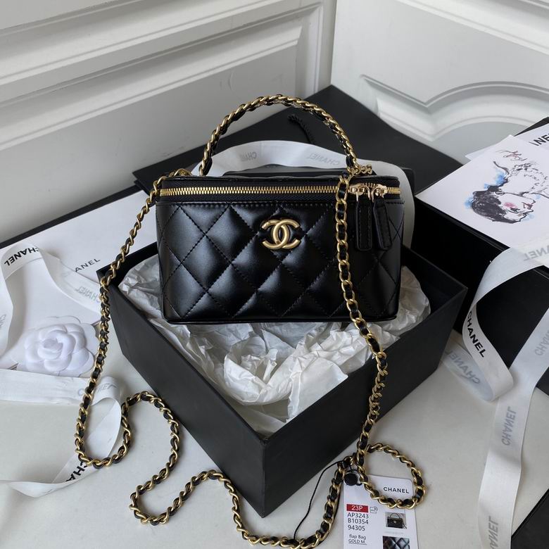 Chanel Bag Beauty sAP324301 17X9.5X8cm