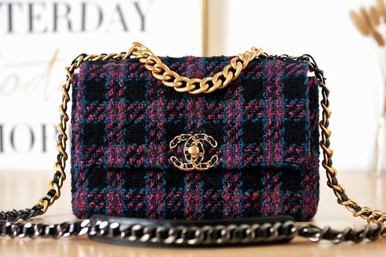 Chanel Bag Chain AS116102 26X30cm