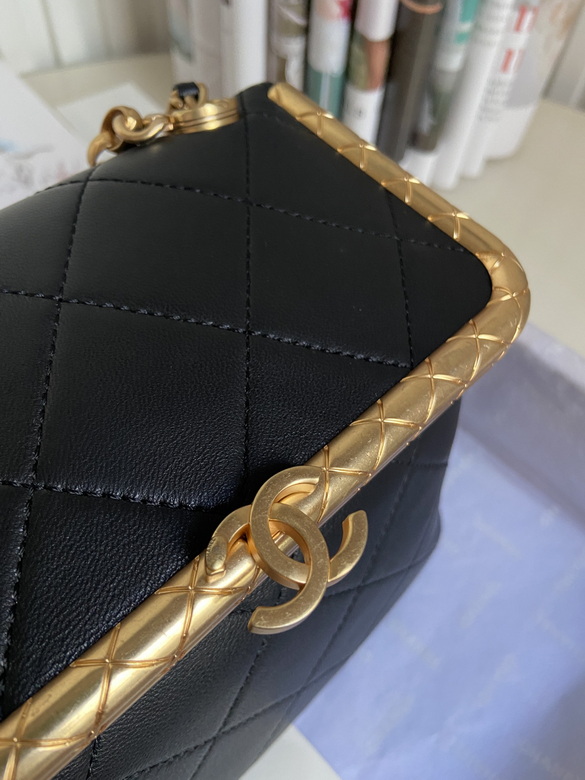 Chanel Bag Beauty sAS1886 22X15X9cm